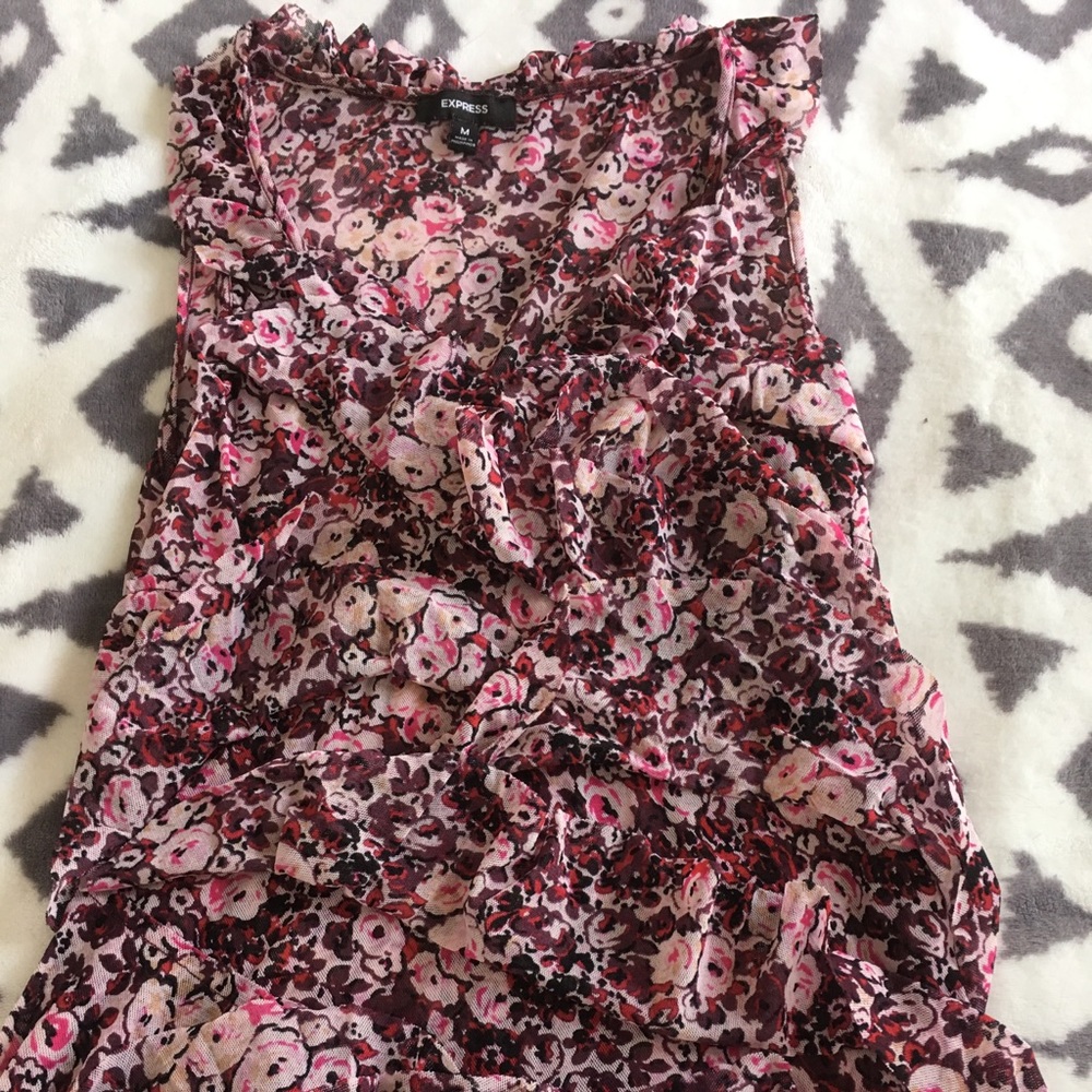Flower ruffled blouse